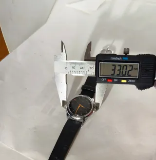 Orologio Union Vintage Argento Nero