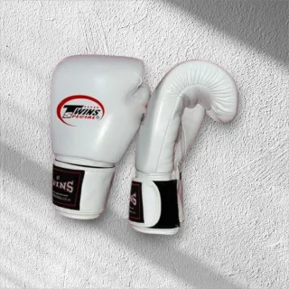 Guantes de  Boxeo Twins 14oz nuevos sin estrenar