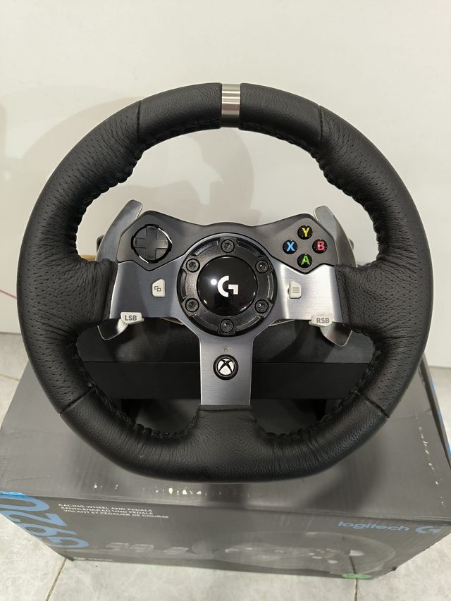 Volante Logitech G920 Xbox con pedali