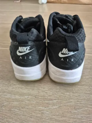 Zapatillas Nike Hombre Negras Blancas