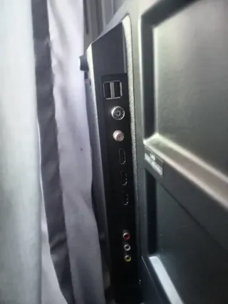 TV EDENWOOD 50" SMART TV 4K PERFECTO ESTADO 2025