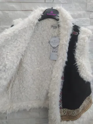 Gilet smanicato da donna