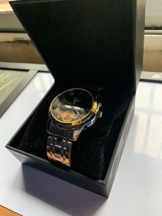 Reloj de pulsera elegante