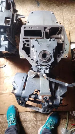 Despiece fueraborda 80cv 4tiempo