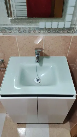 Fontanería, calefacción, evacuación, montaje.