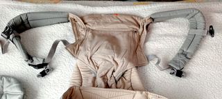 Mochila+Cojín Portabebé ErgoBaby 360-4 posiciones