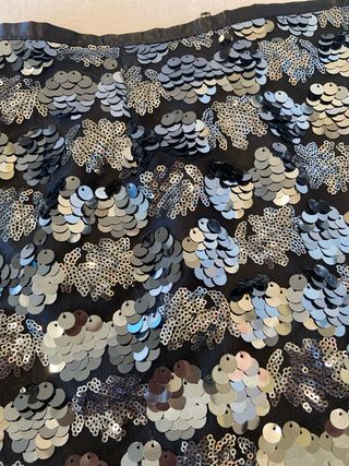 Falda corta lentejuelas plateadas