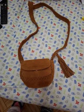 Bolso bandolera de ante