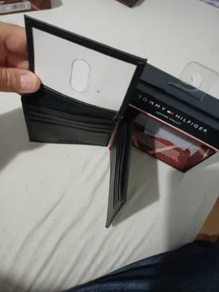 Billetera-tarjetero Tommy Hilfiger Cuero .hombre