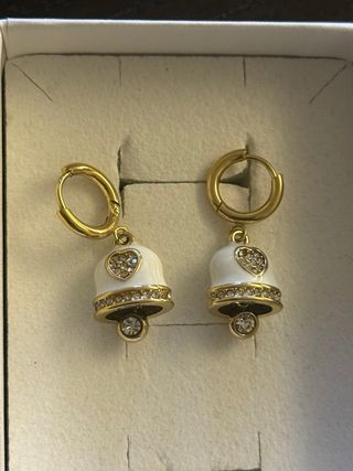 Orecchini a campanella con cuoricino