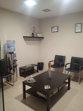 Oficina en alquiler en Centro en Almería