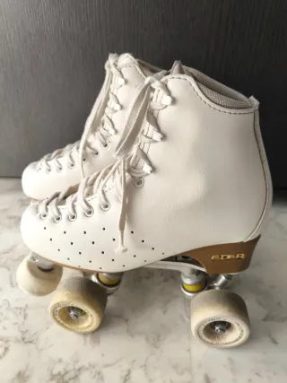 Patines de patinaje artístico