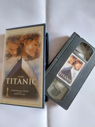 Cintas VHS, Películas:Titanic,N Hill, Shakespeare