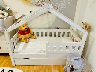 Cama Casita 140x70cm con Cajón y Colchón