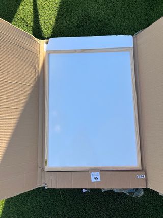 Pizarra de cristal y madera