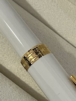 Penna Montblanc Bianca e Oro