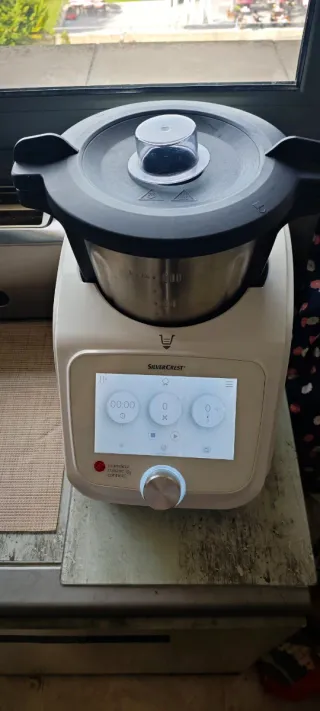 Robot de cocina Monsieur Cuisine Connect