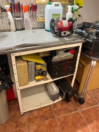 Banco y panel de herramientas 2,30M x 0,55 M