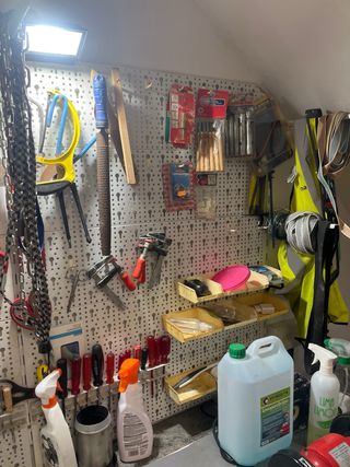 Banco y panel de herramientas 2,30M x 0,55 M