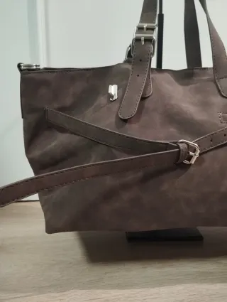 Bolso de mano marrón