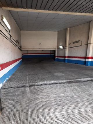 Garaje en venta en Centro en Parla