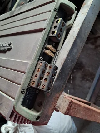 Subwoofer Climax DANCER500 500W RMS y amplis