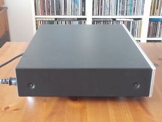 Preamplificador artesanal con válvula ECC82