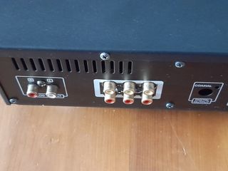 Preamplificador artesanal con válvula ECC82