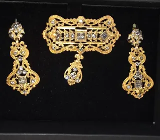 Aderezo fallera niña