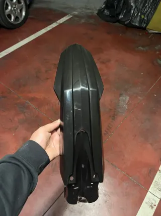 Guardabarros Rieju MRT Negro