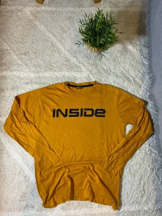 Camiseta Inside manga larga sportswear mostaza