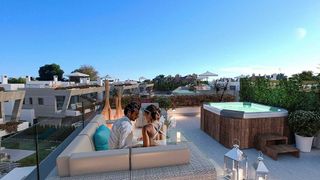 Casa adosada en alquiler en Puerto Banús en Marbella