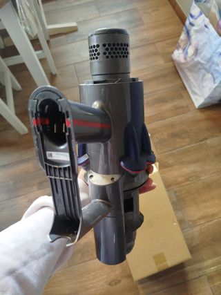 Cuerpo y motor ciclón Dyson 12