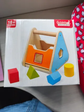 Juguete de madera con bloques