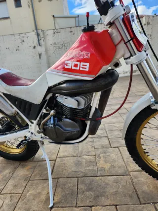 Montesa Cota 309 Trial