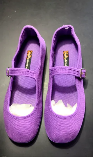 Merceditas lona VulladiCasual moradas talla 37