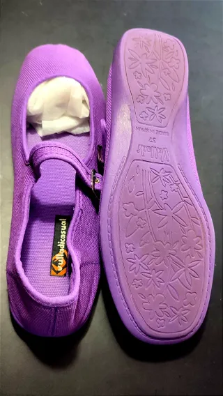 Merceditas lona VulladiCasual moradas talla 37