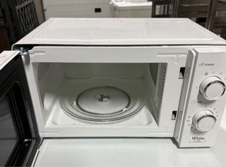 Microondas Orbegozo Blanco