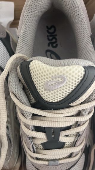 Asics Gel NYC Nuevas Beige/Gris