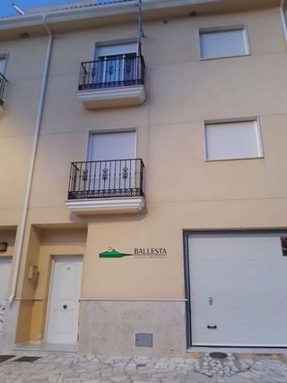 Casa en venta en Macael