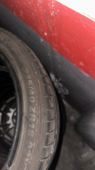 Neumático 225/40 R18 Kumho Ecsta PS71