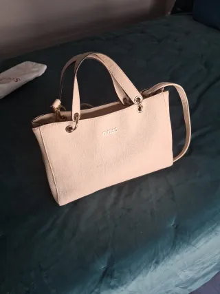Bolso Guess Crema Piel