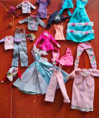 Lote Ropa Barbie Vintage