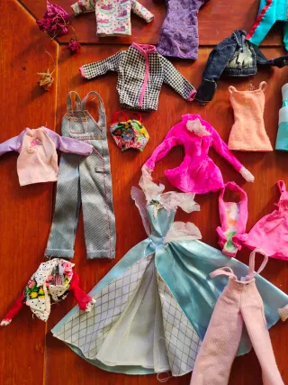 Lote Ropa Barbie Vintage