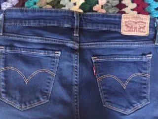 Pantalón pitillo Levi's azul