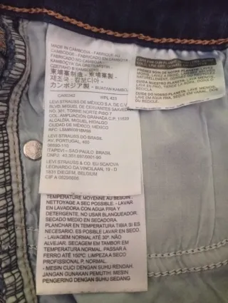 Pantalón pitillo Levi's azul