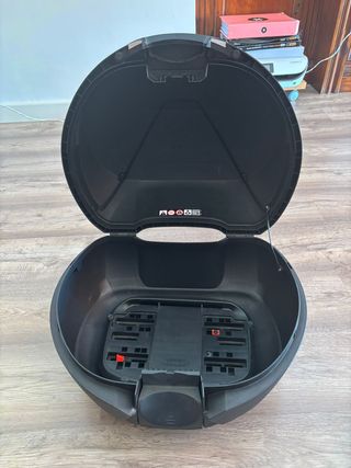 Baúl Shad 39L Moto con Parrilla