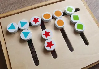 Juegos de mesa educativos de madera