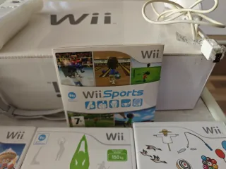 Nintendo Wii con Wii Fit e giochi