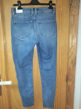Pantalón vaquero azul